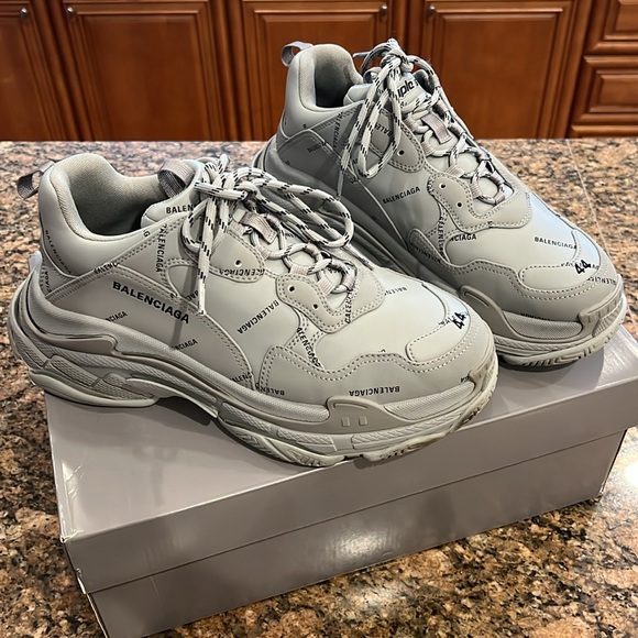 Balenciaga triple S grey all over logo size 44 (men's 11)